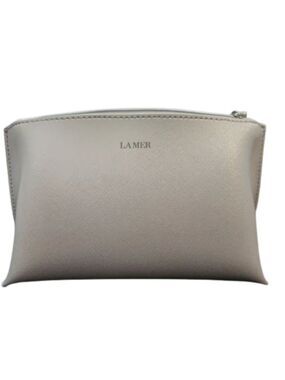 NWOT‎ La Mer Silver Grey Makeup Cosmetic Bag. Women's Accessories